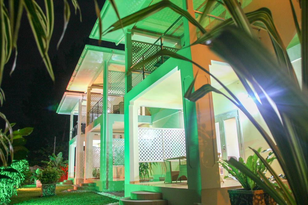 Chez Bea Luxury Villa Baie Sainte Anne Екстериор снимка
