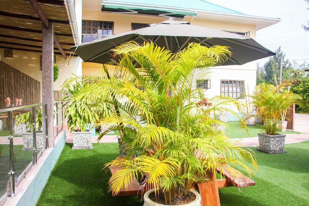 Chez Bea Luxury Villa Baie Sainte Anne Екстериор снимка
