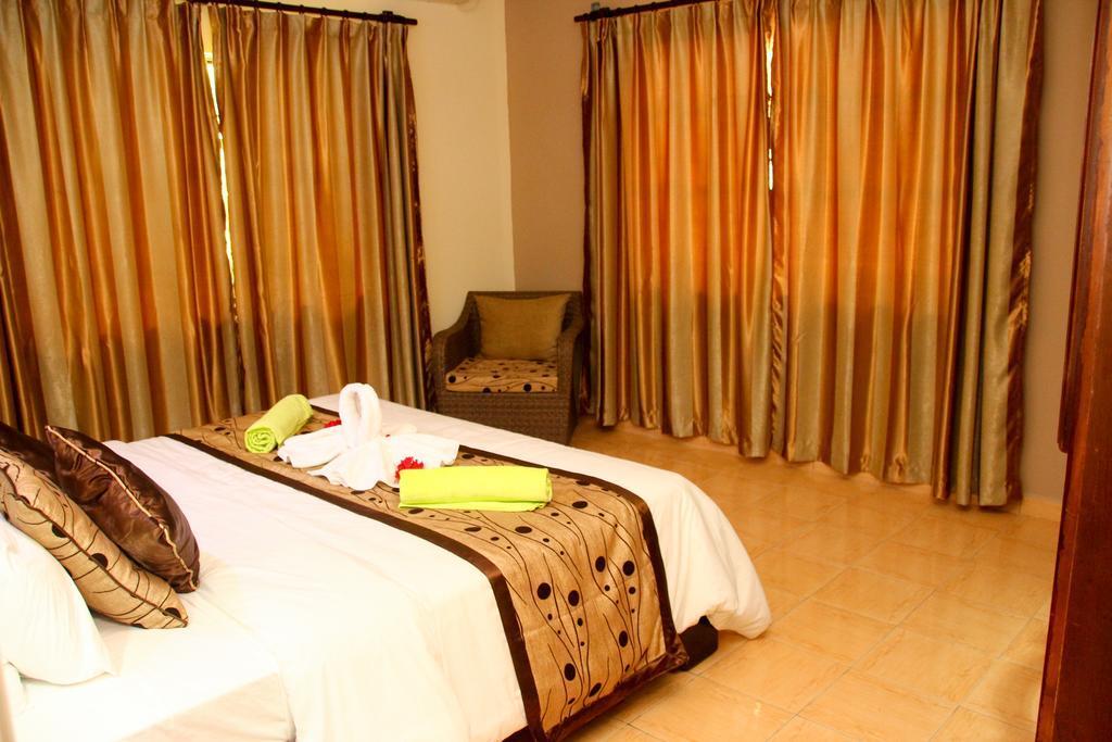 Chez Bea Luxury Villa Baie Sainte Anne Екстериор снимка